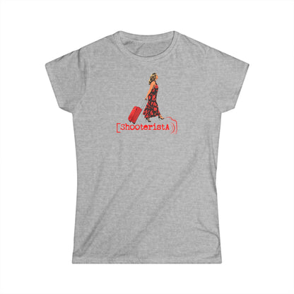 Shooterista con il Trolley T-Shirt – Donna