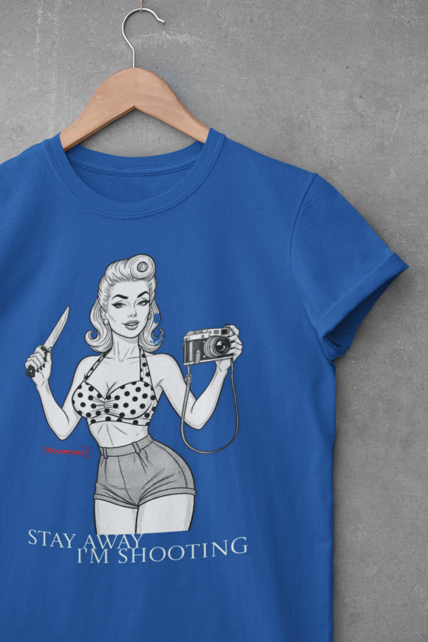 Retro Dangerous Pin-Up – T-shirt Donna
